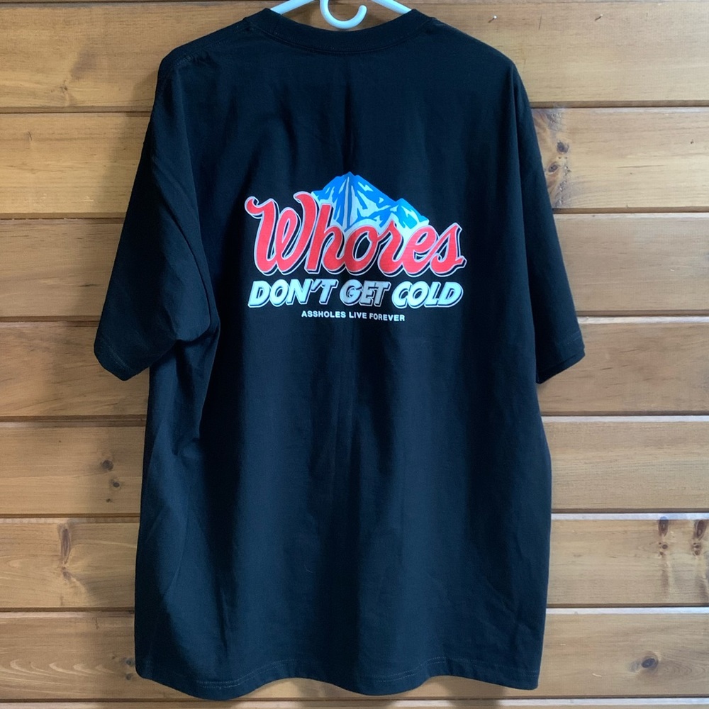 ASSHOLES LIVE FOREVER • LINDA FINEGOLD • XXL “DON’T GET COLD” T-SHIRT